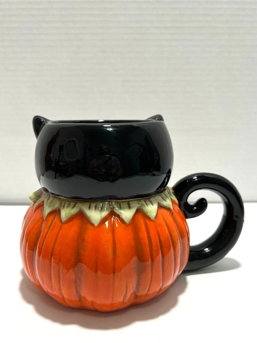 NWT 2026 Halloween Cat & Pumpkin Mug by Johanna Parker - Picture 3 of 6